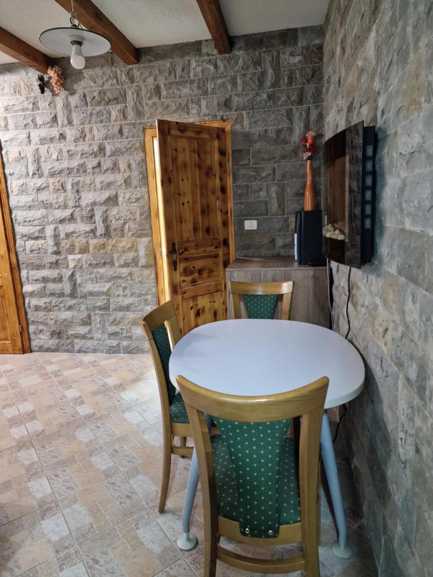 Apartma Nika Pobegi Exterior foto